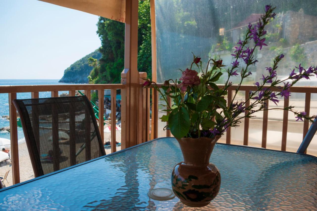 Sunrise Apartment Keramidhion Exterior photo