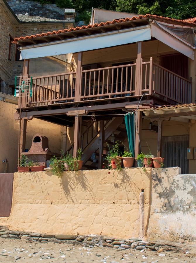 Sunrise Apartment Keramidhion Exterior photo